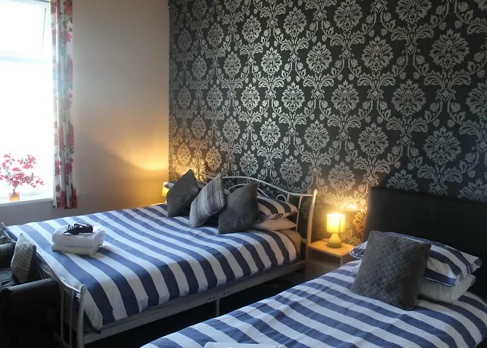 The Vale Apart Hotel