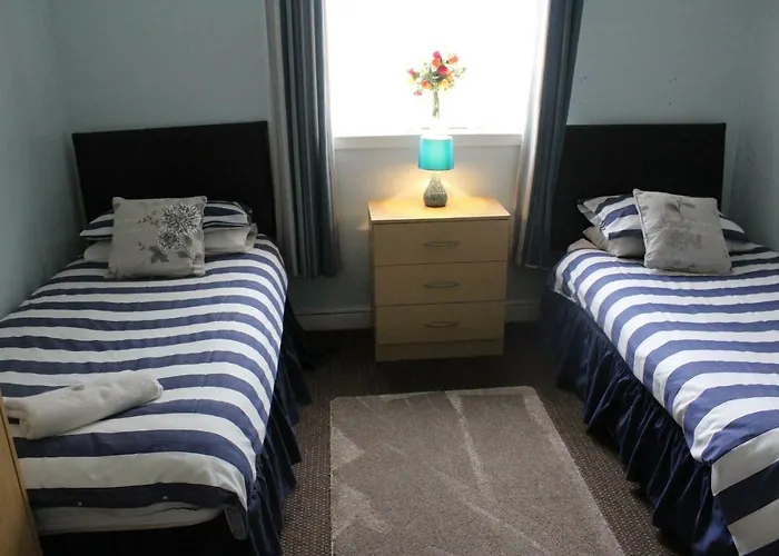 The Vale Apart Hotel
